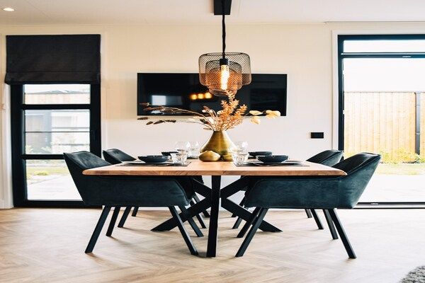 Eetkamer - Luxe ontsnapping aan het water in Nieuw-Loosdrecht (4)