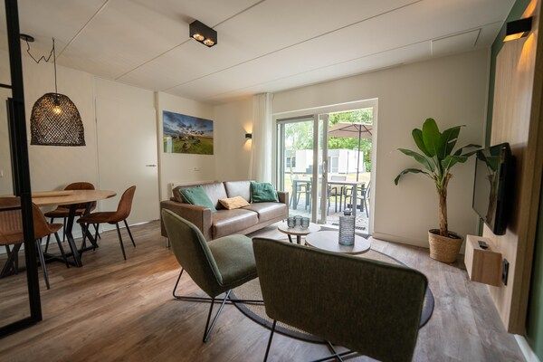 Woonkamer - Natuurretraite met stijl in Borger (3)