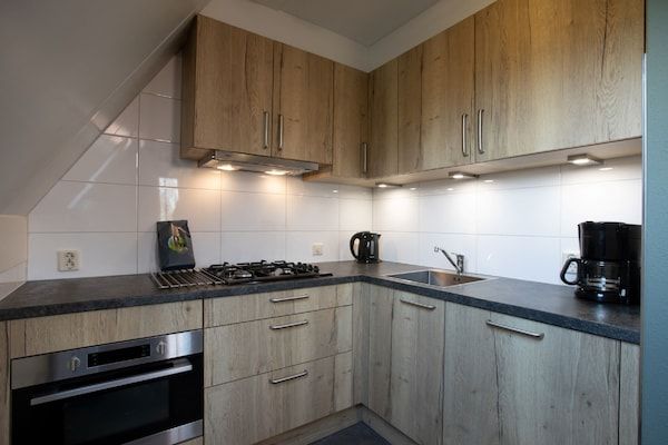 Keuken - Vakantiehuis in Plasmolen bij natuurgebieden in Plasmolen (5)