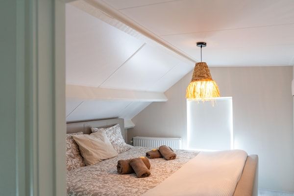 Slaapkamer - Gezellige villa met sauna en hottub in Veluwe (4)