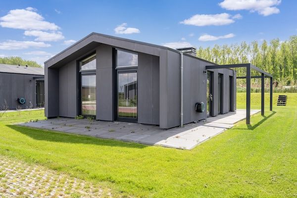 Strand in Oud Ade - Foto 1 van 30