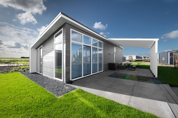 Water Resort Oosterschelde 38 in Wemeldinge - Foto 1 van 40