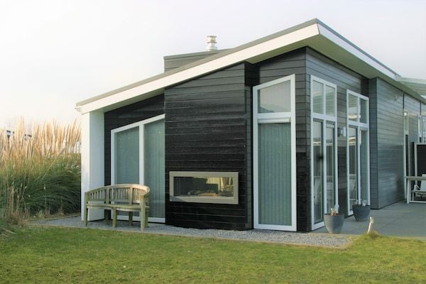 Water Resort Oosterschelde 32 in Wemeldinge - Foto 1 van 40