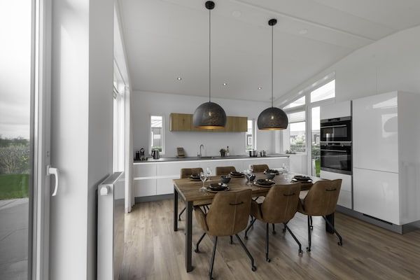 Eetkamer - Modern vakantiehuis in Wemeldinge voor 6 personen in Wemeldinge (5)