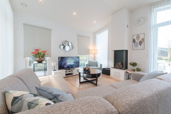 Water Resort Oosterschelde 76 in Wemeldinge - Foto 2 van 40