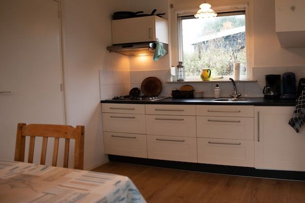 Keuken - Huijsmansverhuur Type C Comfort Alexanderpark 201 in OUDDORP ZH (4)
