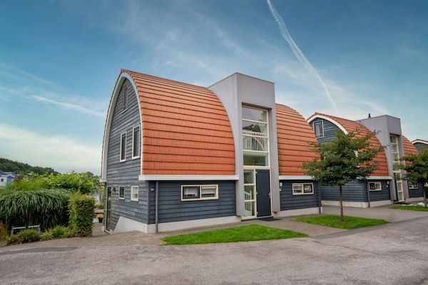 Waterpark De Bloemert 2 in Midlaren - Foto 2 van 34