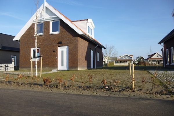 Buitenkant - Vakantiehuis in Zuid-Holland vlakbij Rotterdam in Simonshaven (4)