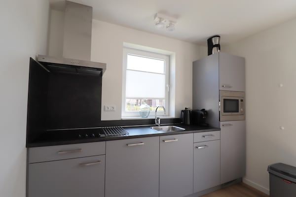 Keuken - Vakantiehuis in Zuid-Holland vlakbij Rotterdam in Simonshaven (2)