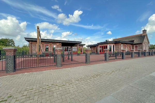 It Simmerhuske in Jistrum / Skûlenboarch - Foto 2 van 40