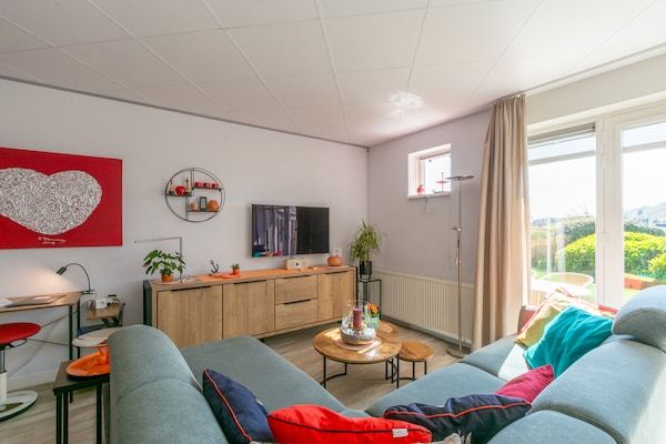 Strandslag 103 in Julianadorp aan Zee - Foto 1 van 41