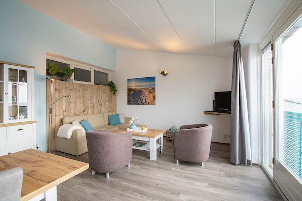 Strandslag 215 in Julianadorp aan Zee - Foto 1 van 13