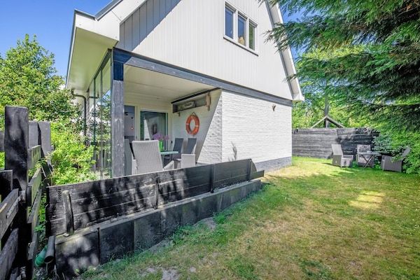 Strandhuys Oester in De Koog - Foto 1 van 19