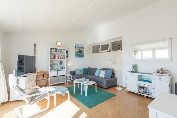 Strandslag 225 in Julianadorp aan Zee - Foto 1 van 36