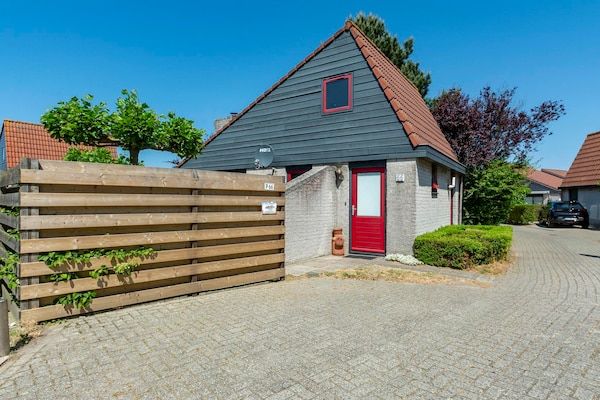 Yperhof 66 in Julianadorp aan Zee - Foto 1 van 25