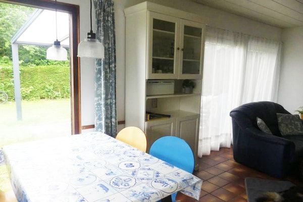 Eetkamer - Gezins- en huisdiervriendelijke ontsnapping in Breskens (4)