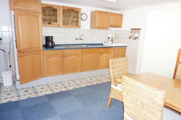 Keuken - Vakantiehuis in Breskens bij het strand in Breskens (3)