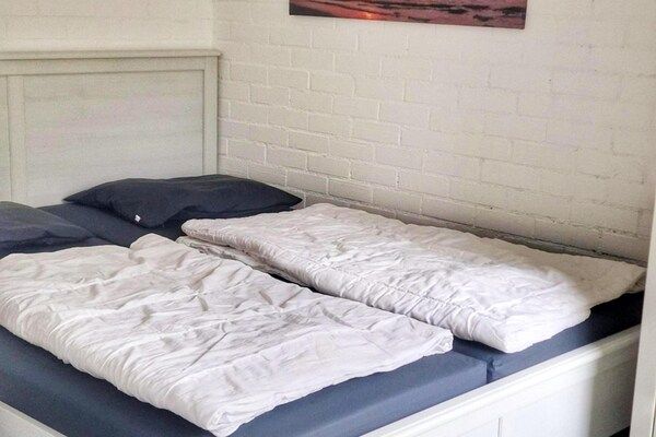 Slaapkamer - Gezellig comfortabel huisje in Breskens (5)