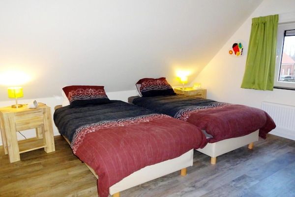 Slaapkamer - Huis in Nederland voor 8 personen in Breskens (4)