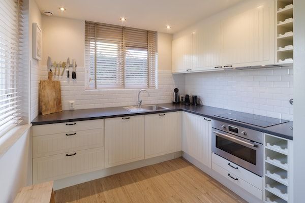 Villapark De Oesterbaai 8 in Wemeldinge - Foto 2 van 40