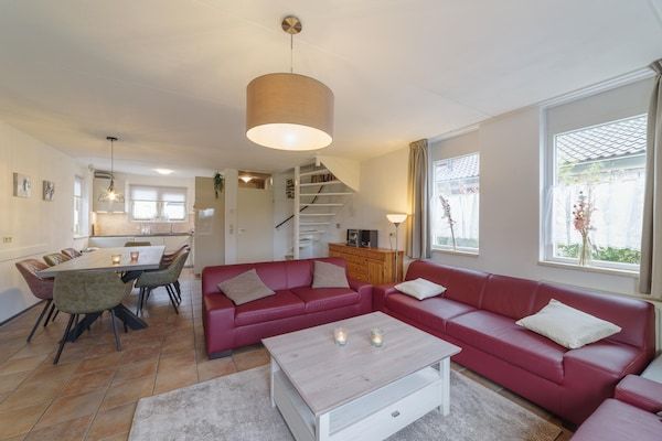 Villapark De Oesterbaai 99 in Wemeldinge - Foto 2 van 36