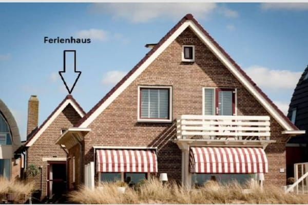 209485 in Egmond aan Zee - Foto 1 van 26