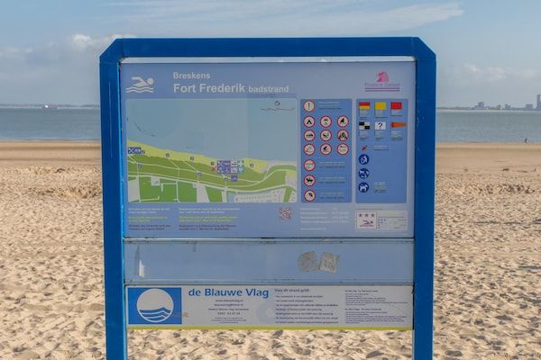 Strandhuis Schoneveld in Breskens - Foto 69 van 69