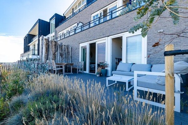 Luxe appartement Vista Maris 'Somaris' - Havenweg 8-50  Sint-Annaland in Sint-Annaland - Foto 2 van 40