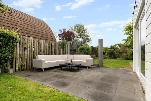 Terras - Kustvilla met jacuzzi in Groote Keeten (5)