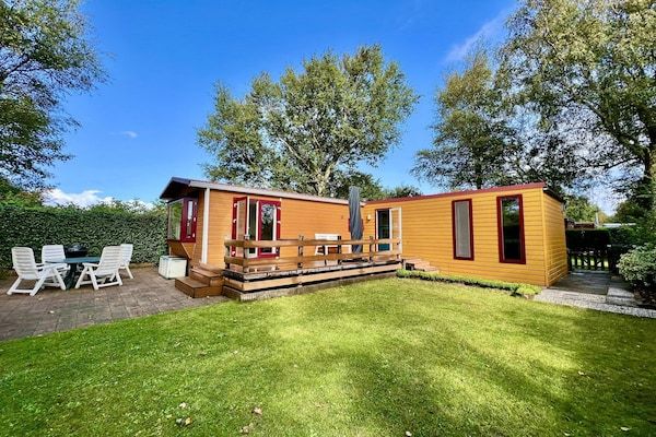 Campanula 208 in Sint Maartenszee - Foto 1 van 32