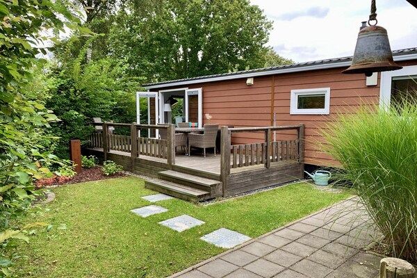 Campanula 191 in Sint Maartenszee - Foto 1 van 33