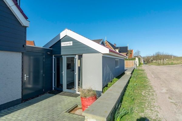 Strandhuis 't Koepeltje in Groote Keeten - Foto 1 van 16