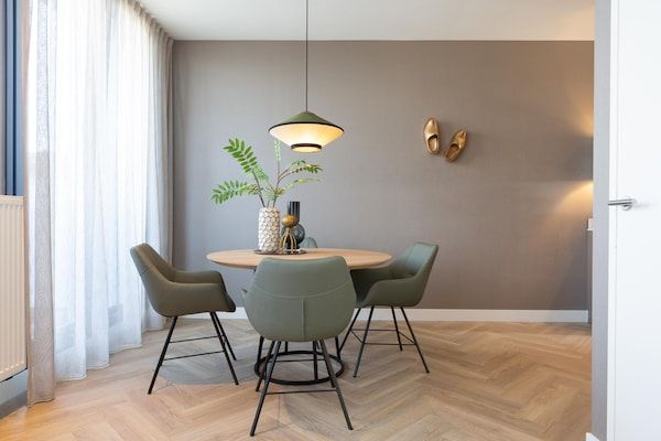 Eetkamer - Appartement met balkon in Den Haag in Den Haag (3)