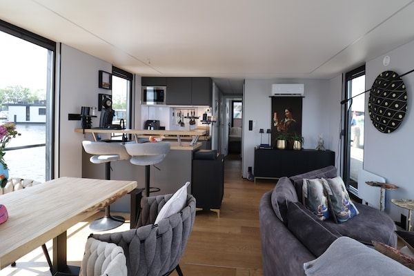 Houseboat Kohlenpott in Offingawier - Foto 2 van 22