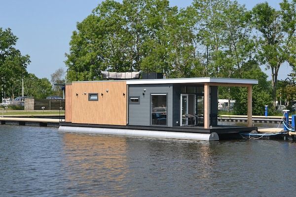 RiggelBrug Sneekermeer in Offingawier - Foto 1 van 34