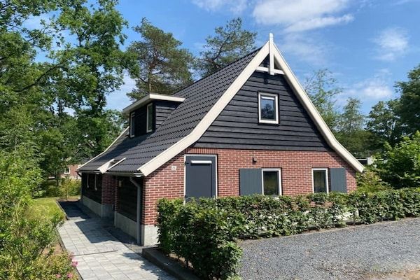 Buitenkant - Comfortabele en toegankelijke villa voor 8p in Otterlo (1)