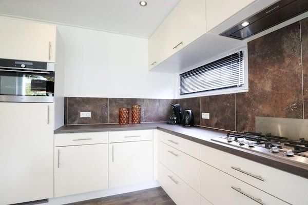 Keuken - Stijlvol chalet voor 6 personen in Otterlo in Otterlo (5)