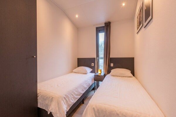 Slaapkamer - Sauna Retreat van IJsselmeer voor 4 personen in Enkhuizen (3)