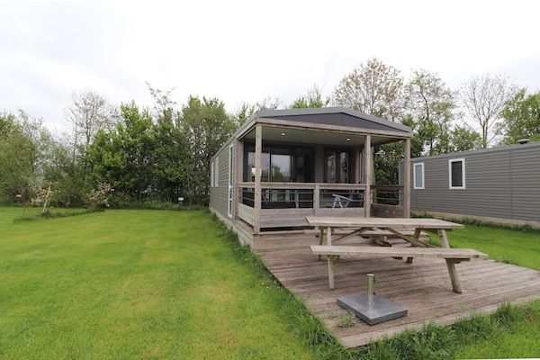 Terraslodge 2 in Heeg - Foto 1 van 25