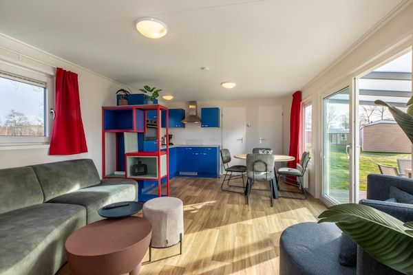 Chalet - Camping de Duinhoeve 'Bosdier' in Burgh-Haamstede - Foto 2 van 91