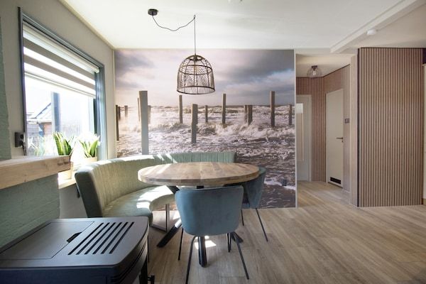 Bungalow Mui aan Zee in Petten - Foto 2 van 17