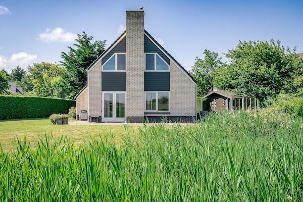 Kamperfoelie 71 in De Koog - Foto 1 van 15