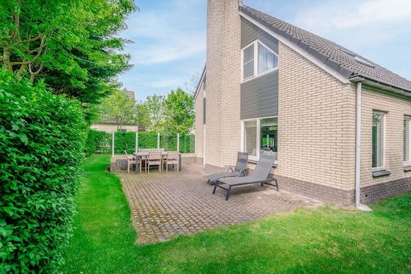 Kamperfoelie 65 in De Koog - Foto 2 van 13