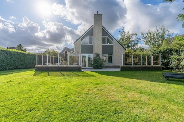 Kamperfoelie 63 in De Koog - Foto 1 van 19