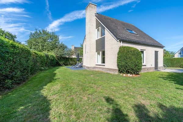 Kamperfoelie 85 in De Koog - Foto 1 van 16