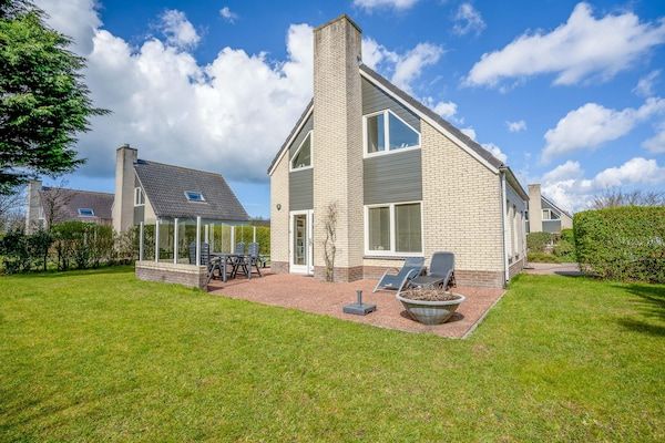 Kamperfoelie 91 in De Koog - Foto 1 van 15