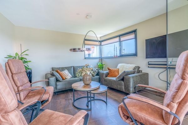 Waalerburght 18 in De Waal - Foto 2 van 31