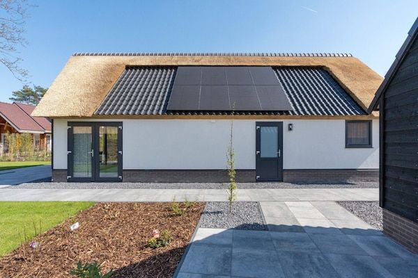 Farm Lodge 670 in Baarle-nassau - Foto 1 van 21