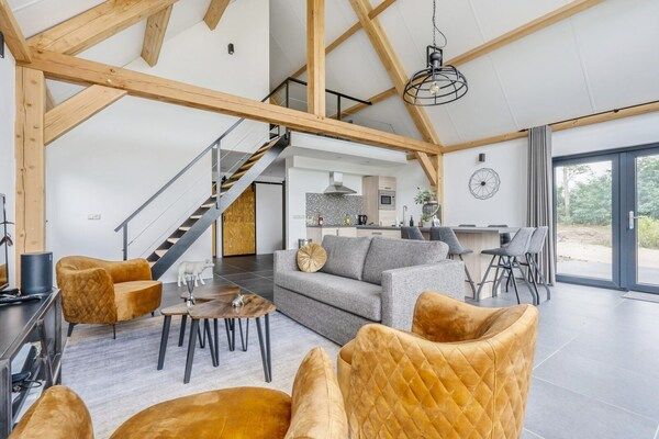 Farm Lodge 687 in Baarle-nassau - Foto 2 van 14