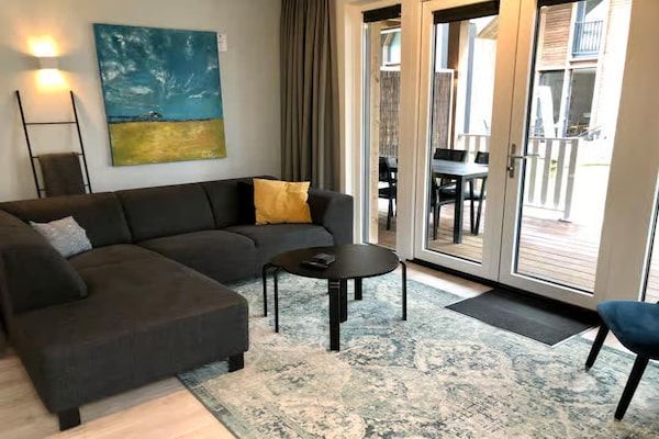 Plein 40 Lodge 6 in Zoutelande - Foto 1 van 25